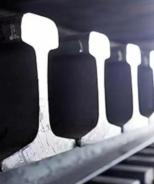 Rail en acier laminé à chaud